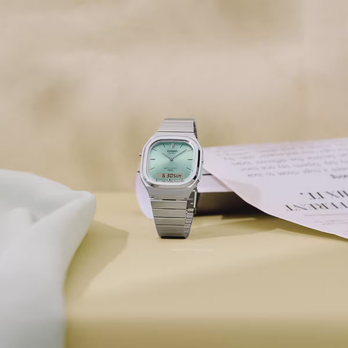 CASIO AQ240E-2A – Image 6